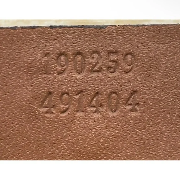 Gucci Cream and Brown Tote Bag with Signature GG Monogram - Picture 13 of 16